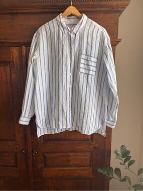 J. Jill Love Linen Blue And White Striped Shirt